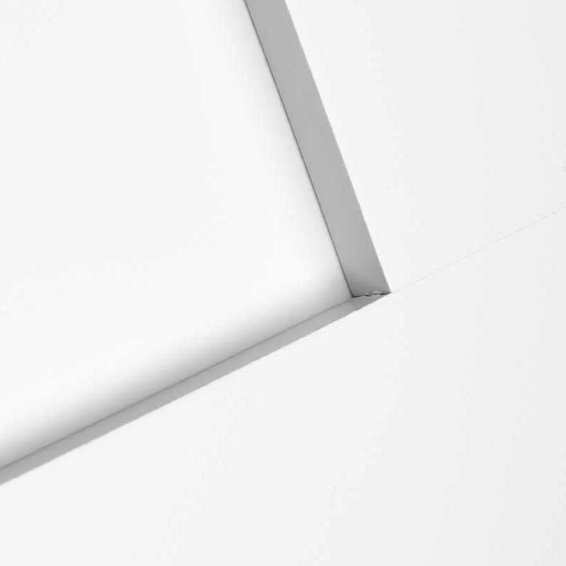 28 in. x 80 in. 1-Panel Shaker Solid Core Primed White MDF Prehung Interior Door with Black Hinges - Image 7