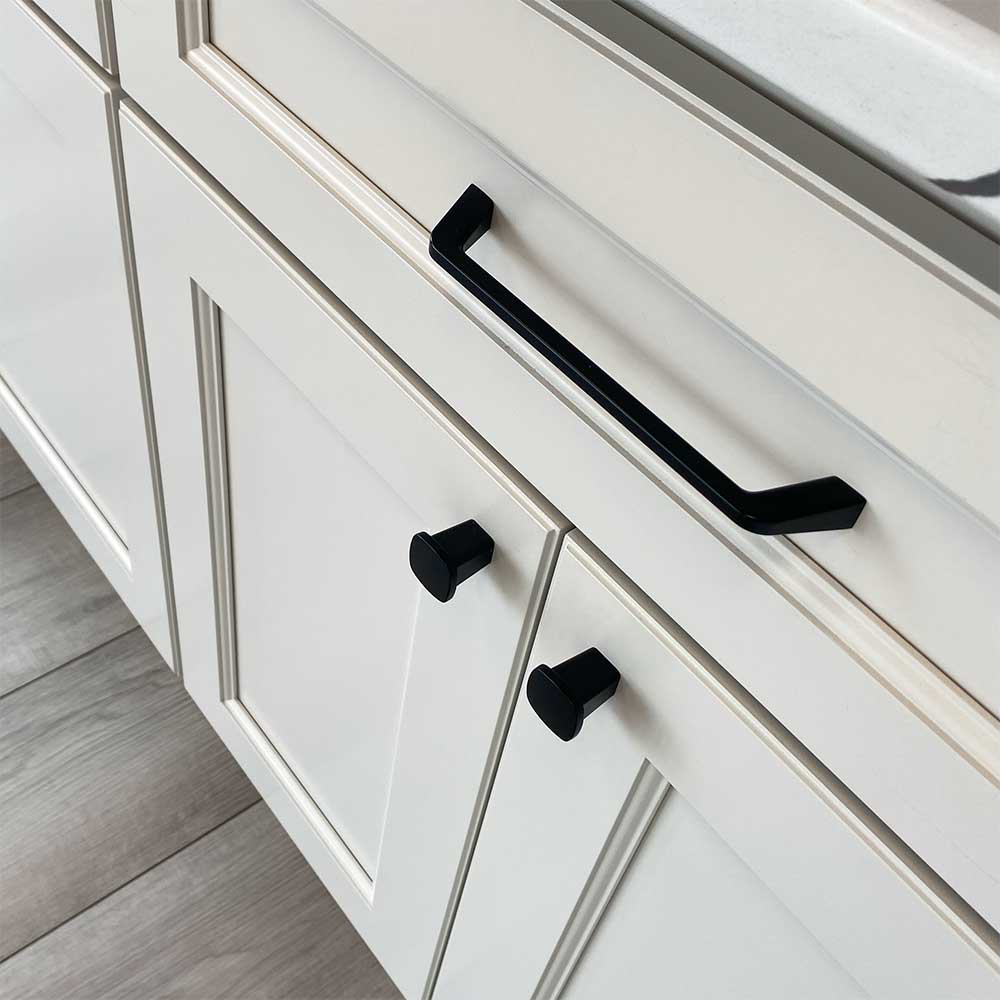 6 1/3 in Matte Black Pull Handle H1208-160MB - Image 2