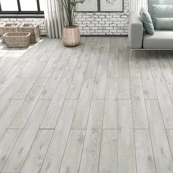 8mm Laminate AGT Flooring Elbruz