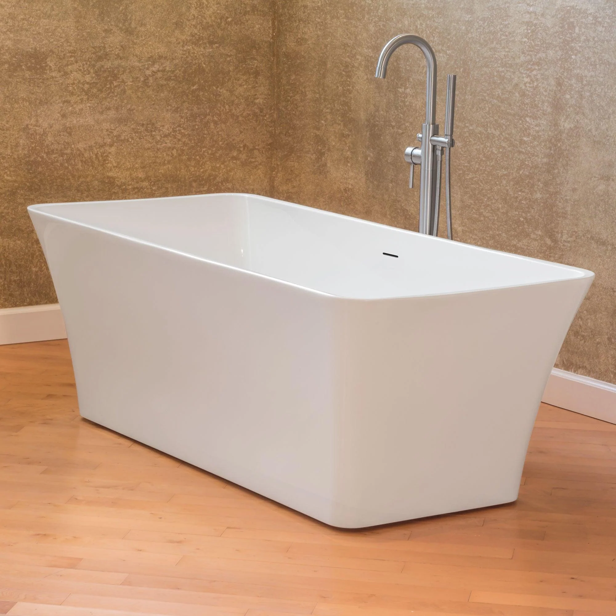 66" Freestanding Acrylic Bathtub with Overflow and Center Drain LTF2 - Image 4