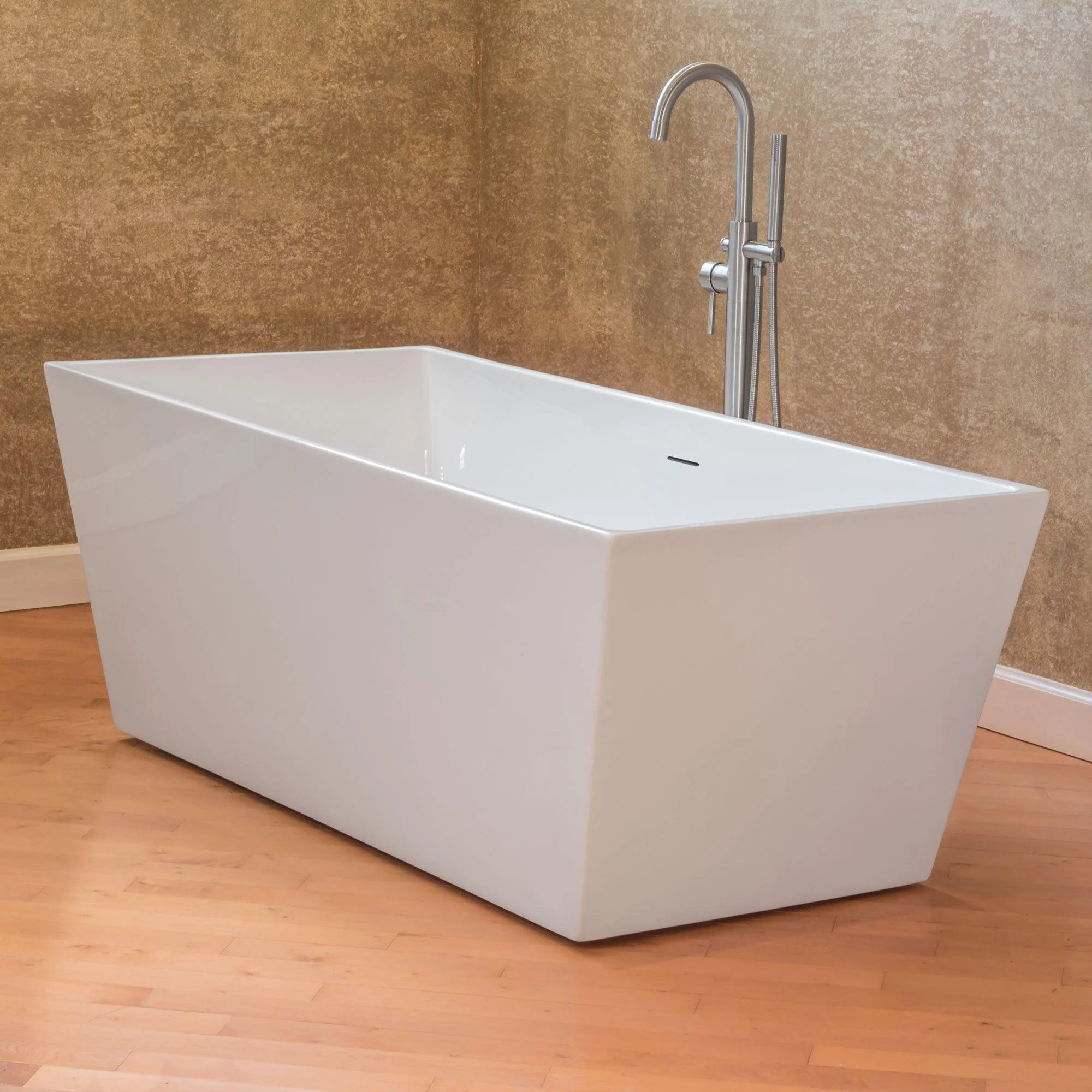 66" Freestanding Acrylic Bathtub with Overflow and Center Drain LTF4 - Image 4