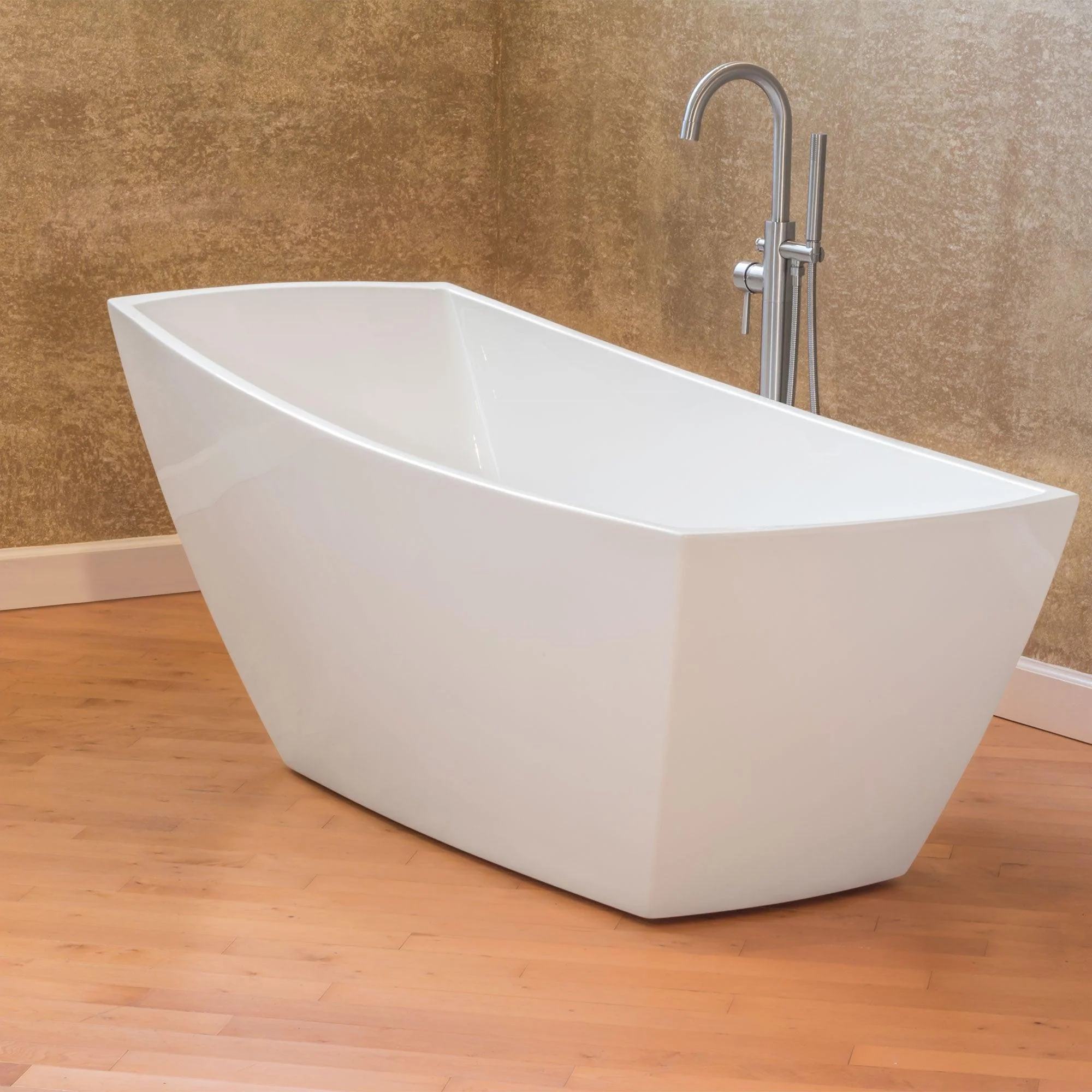 67" Freestanding Acrylic Bathtub with Overflow and Side Drain LTF5 - Image 4