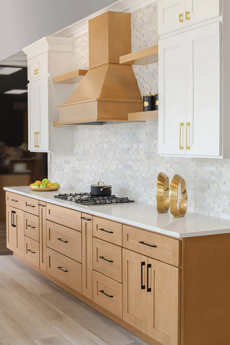 Straight Filler F642 Shaker Toffee LessCare 6 in. width 42 in. height - Image 3